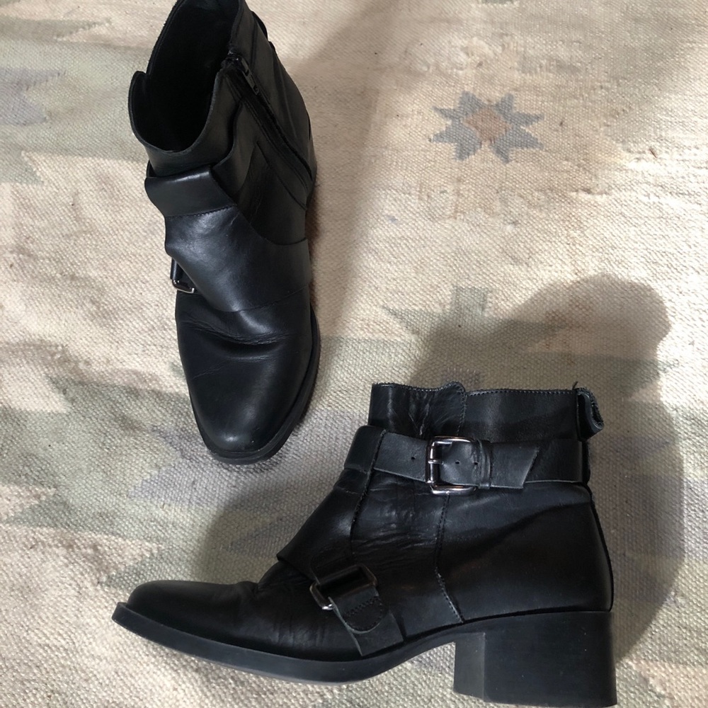 Zara Black Leather Buckle Ankle Boots